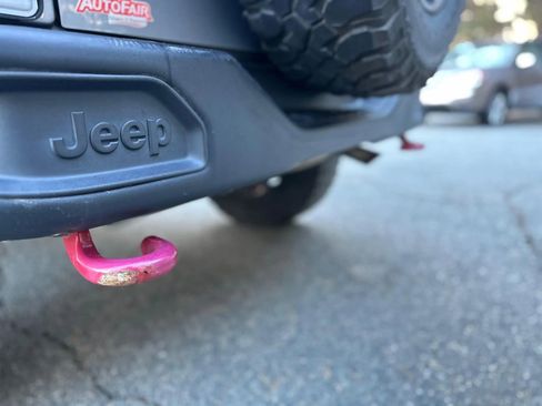 Used 2016 Jeep Wrangler Unlimited Rubicon image 27