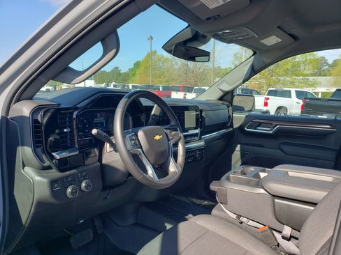 Used 2024 Chevrolet Silverado 1500 LT w/ Protection Package image 29