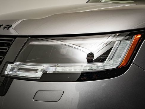 New 2026 Land Rover Range Rover SE AWD/4WD image 15