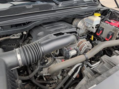 Used 2020 RAM 1500 Big Horn AWD/4WD image 30