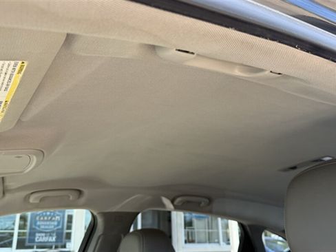 Used 2015 Chevrolet Impala LTZ FWD image 21