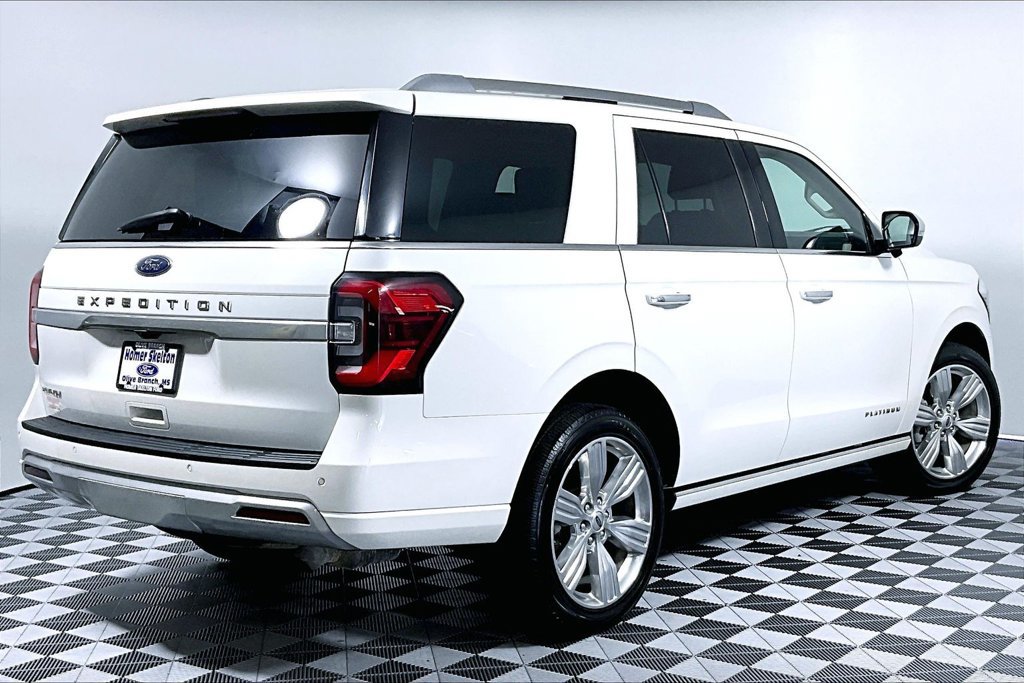 Certified 2023 Ford Expedition Platinum AWD/4WD image 12