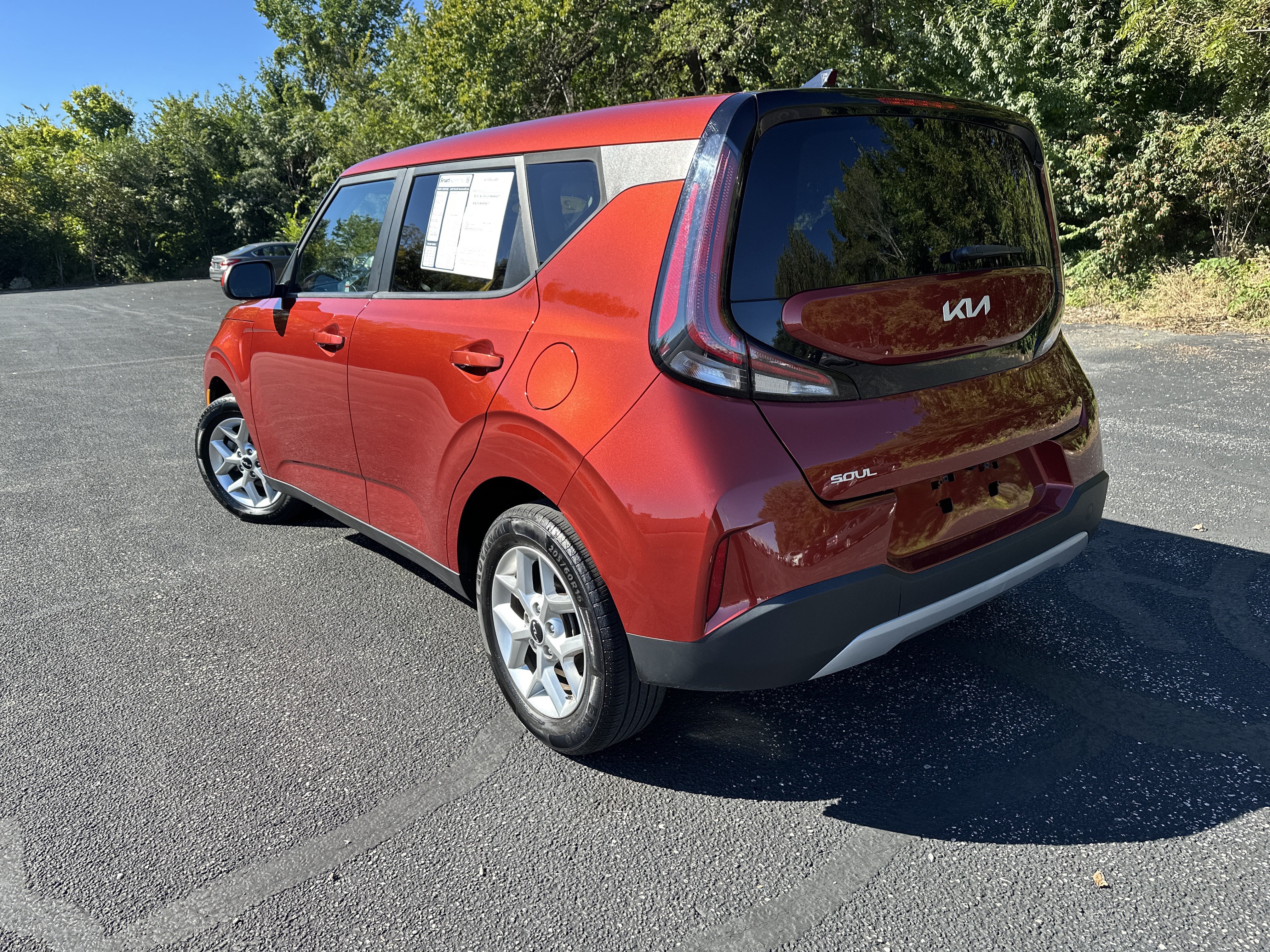 Certified 2024 Kia Soul LX w/ Option Group 015 FWD image 5