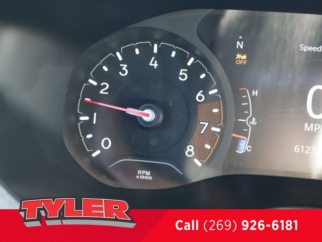 Used 2024 Jeep Compass Latitude AWD/4WD image 49
