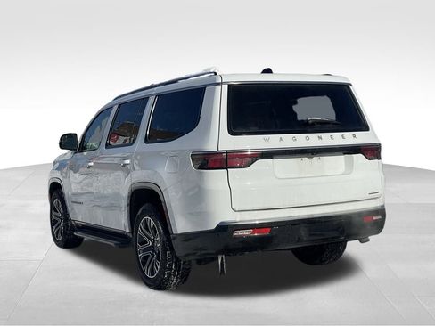 Used 2024 Jeep Wagoneer Series II image 5