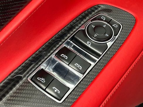 Used 2024 Chevrolet Corvette Stingray Premium Conv w/ Z51 Performance Package image 36