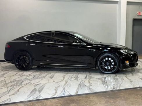 Used 2018 Tesla Model S 75D AWD/4WD image 6