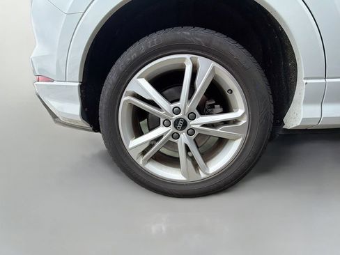 Used 2022 Audi Q3 2.0T Premium Plus AWD/4WD image 9