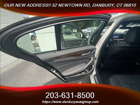 Used 2023 BMW 530i xDrive w/ Convenience Package AWD/4WD image 16