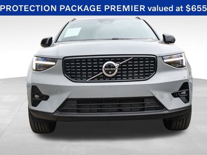 Used 2026 Volvo XC40 B5 Plus w/ Protection Package Premier