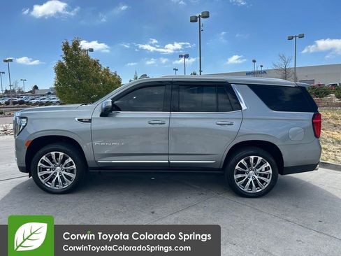 Used 2023 GMC Yukon Denali w/ Denali Reserve Package AWD/4WD image 4