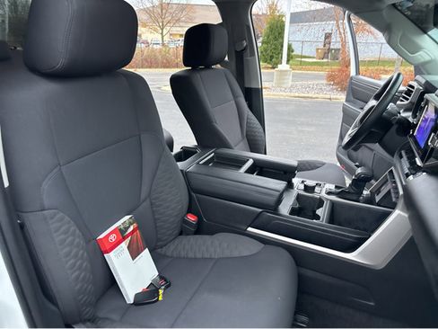 Used 2022 Toyota Tundra SR5 w/ TRD Sport Package image 4