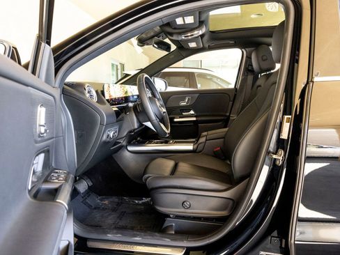 Used 2025 Mercedes-Benz GLA 250 GLA 250 image 14