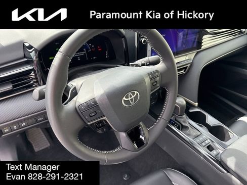 Used 2025 Toyota Camry SE w/ Multimedia Upgrade Package FWD image 21