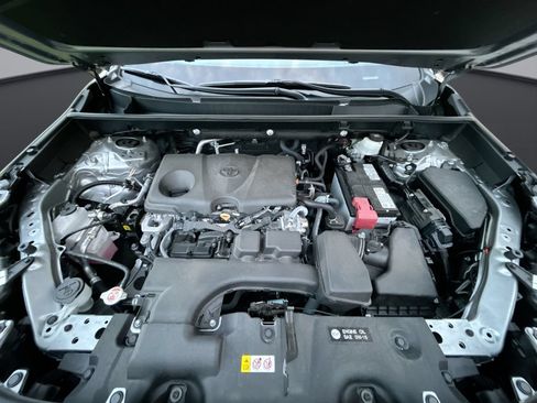 Used 2023 Toyota RAV4 XLE w/ Convenience Package FWD image 34
