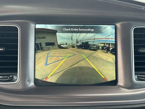 Used 2023 Dodge Charger SXT RWD image 25