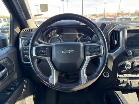 Used 2022 Chevrolet Silverado 2500 LTZ w/ LTZ Plus Package image 17