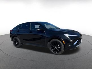 Used 2025 Buick Envista Sport Touring video 2