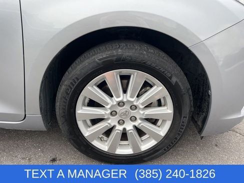 Used 2017 Toyota Sienna XLE Premium image 7