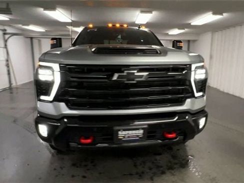Certified 2025 Chevrolet Silverado 2500 LT w/ Trail Boss Package image 3