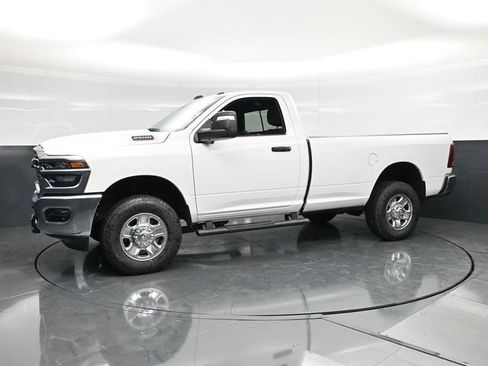 New 2025 RAM 2500 Tradesman AWD/4WD image 8