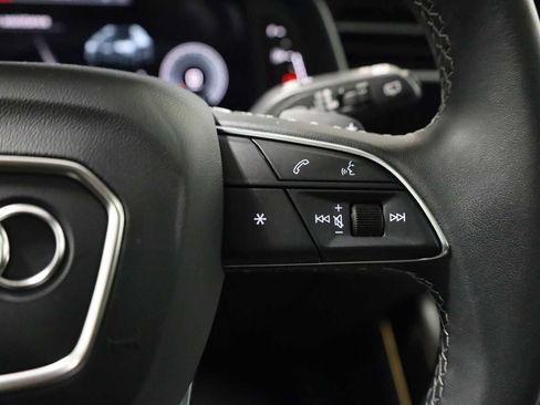 Used 2023 Audi Q8 Premium Plus w/ Premium Plus Package image 26