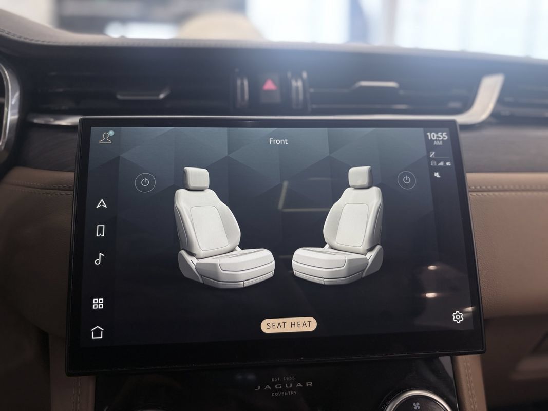 Used 2022 Jaguar F-PACE S AWD/4WD image 30