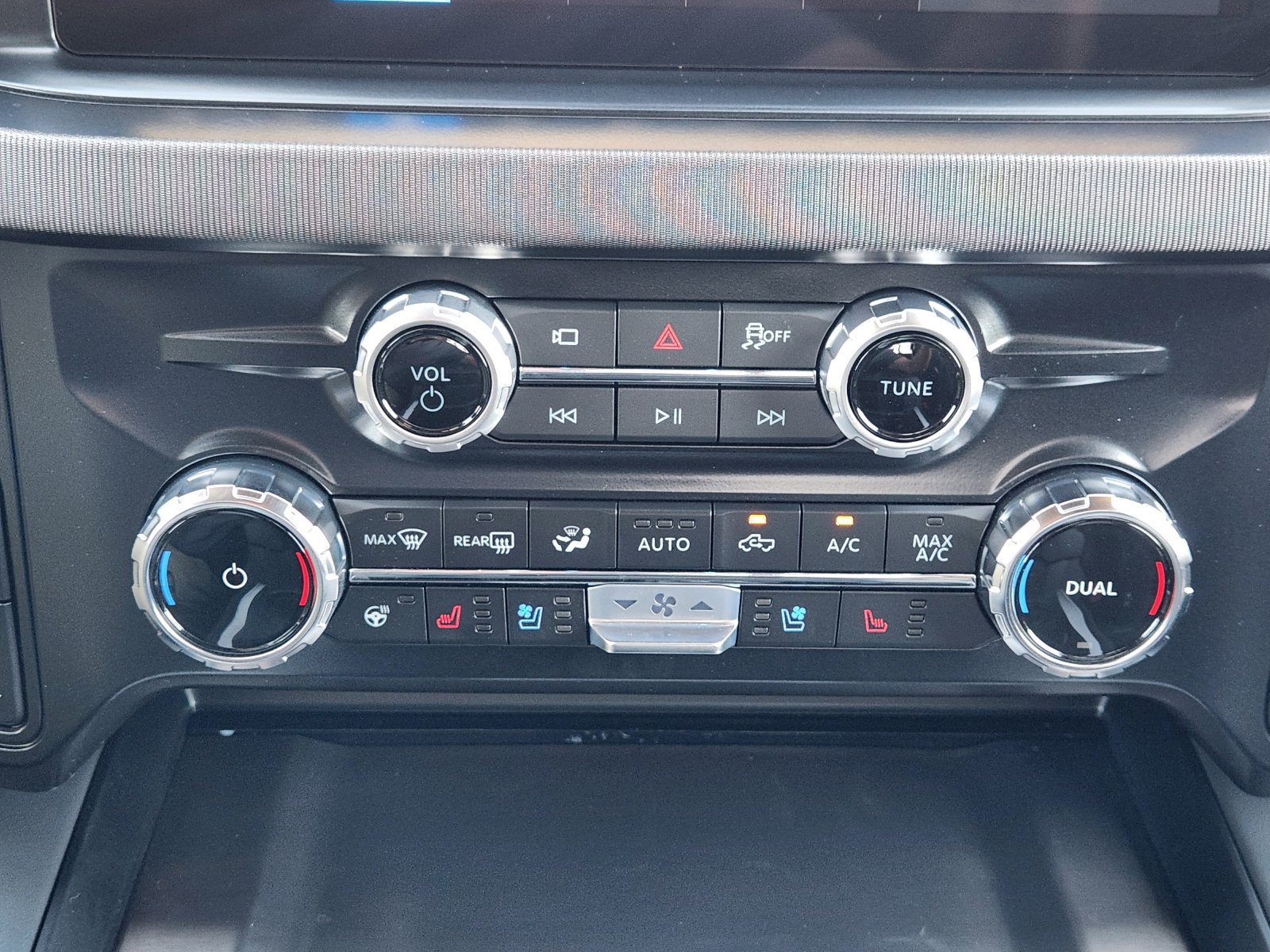 New 2026 Ford F250 Platinum AWD/4WD image 20