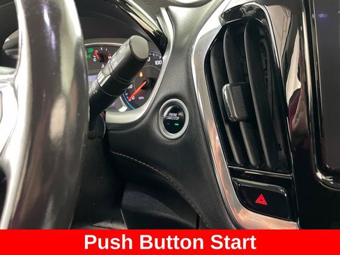 Used 2020 Chevrolet Traverse RS w/ LPO, Floor Liner Package AWD/4WD image 7