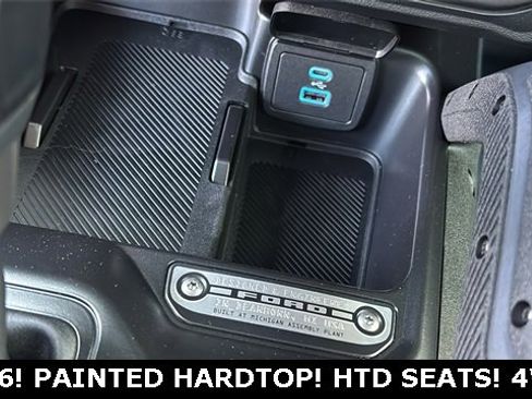 New 2025 Ford Bronco Badlands image 16