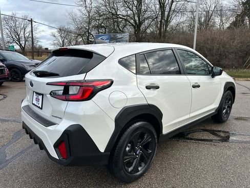 Certified 2024 Subaru Crosstrek 2.0i image 7