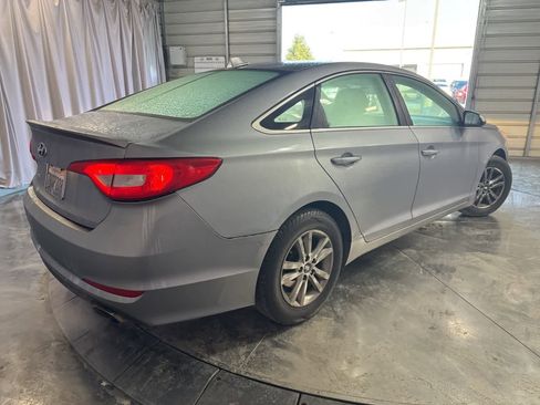 Used 2015 Hyundai Sonata SE image 4