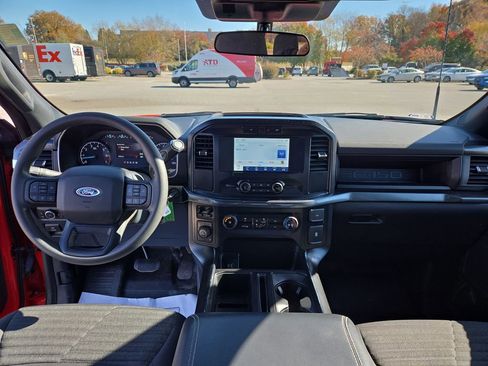 Used 2022 Ford F150 XL w/ STX Appearance Package image 14