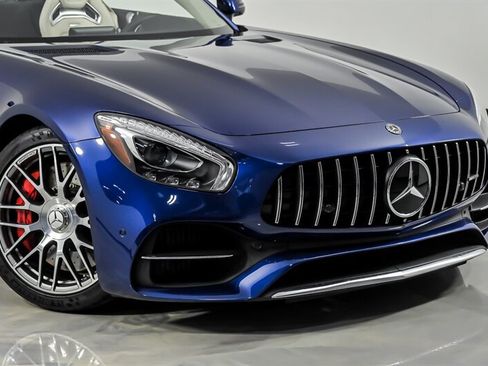 Used 2018 Mercedes-Benz AMG GT C image 3