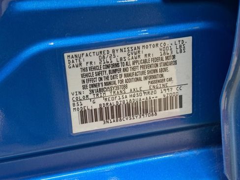 Used 2025 Nissan Sentra SV FWD image 27