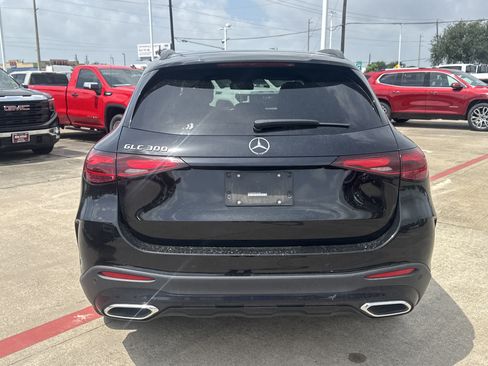 Used 2024 Mercedes-Benz GLC 300 image 10