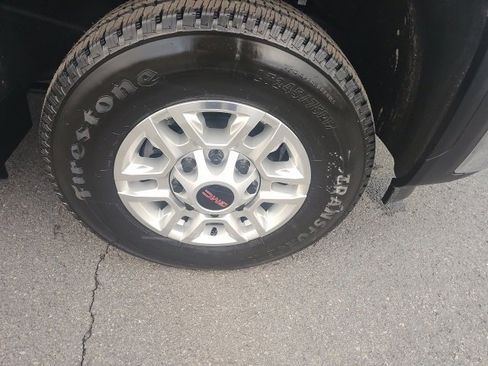 New 2026 GMC Sierra 2500 Pro w/ Convenience Package image 3