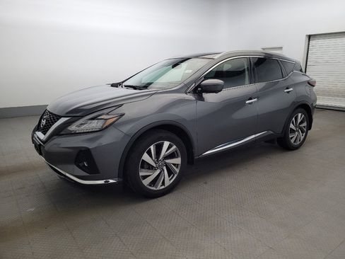Used 2020 Nissan Murano SL w/ Moonroof Package image 2