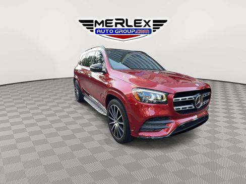 Used 2022 Mercedes-Benz GLS 450 4MATIC w/ AMG Line Exterior image 2