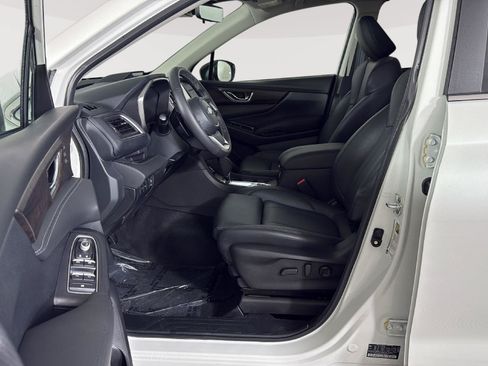 Certified 2026 Subaru Ascent Touring AWD/4WD image 5