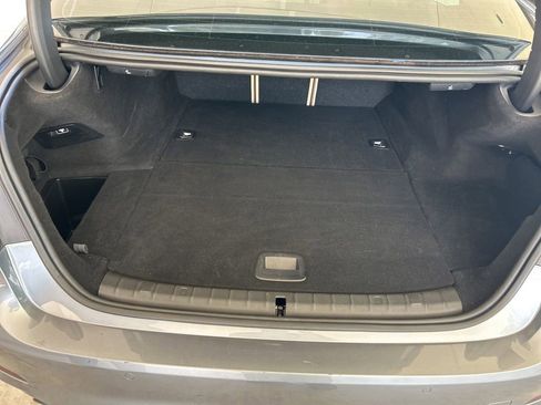 Used 2018 BMW 530e xDrive image 33