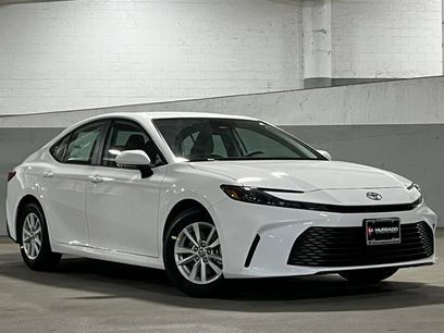 New 2026 Toyota Camry LE w/ Convenience Package