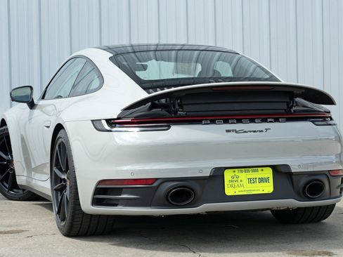 Used 2024 Porsche 911 Carrera T image 6
