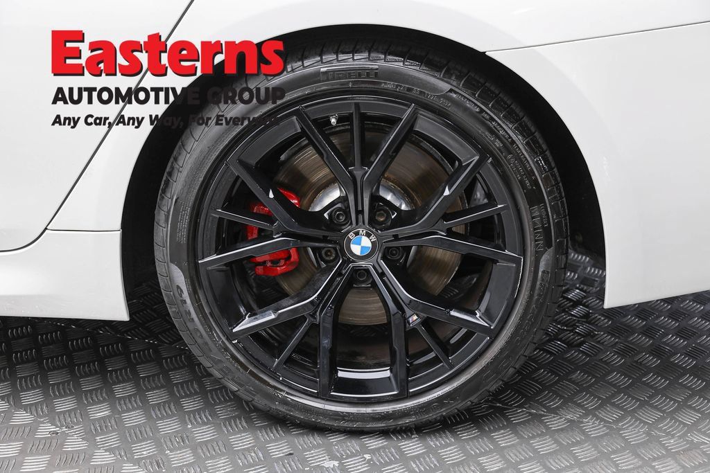 Used 2023 BMW 530i w/ M Sport Package RWD image 8