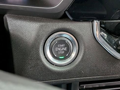 Used 2024 Chevrolet Colorado Trail Boss w/ Advanced Trailering Package image 38