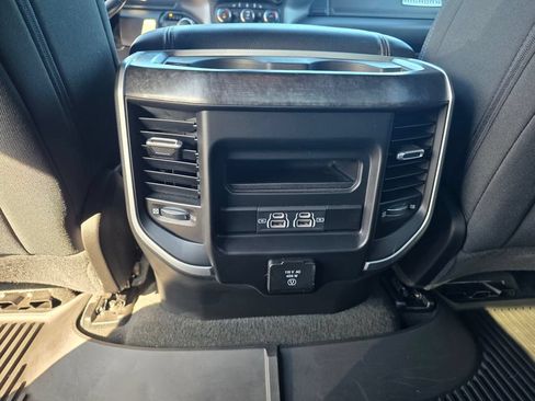 Used 2021 RAM 1500 Big Horn AWD/4WD image 13