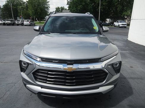 New 2026 Chevrolet TrailBlazer LT w/ Convenience Package AWD/4WD image 10
