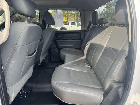 Used 2016 RAM 1500 4x4 Crew Cab w/ Protection Group image 11