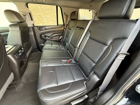 Used 2017 GMC Yukon SLT image 25