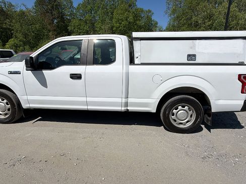 Used 2018 Ford F150 XL w/ Equipment Group 101A Mid RWD image 11
